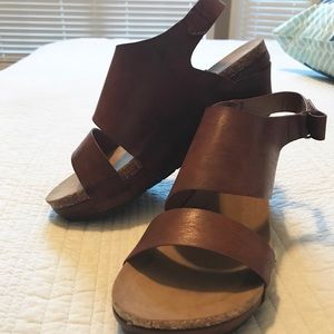 Pierre Dumas mini wedge